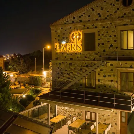 Cunda Labris 3*