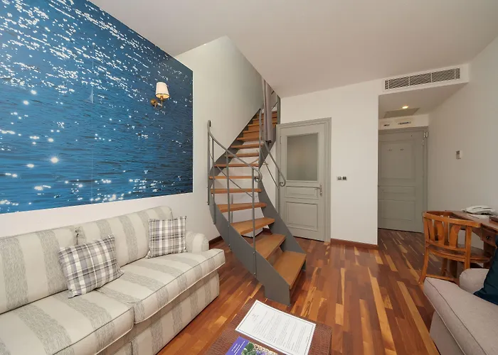 Hotel Cunda Labris 3*