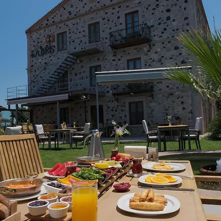 Cunda Labris Отель 3*