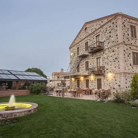 Отель Cunda Labris 3*