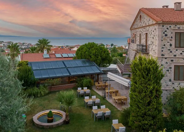 Cunda Labris Szálloda 3*